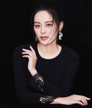 明星网红16 9,揭秘16:9的时尚魅力