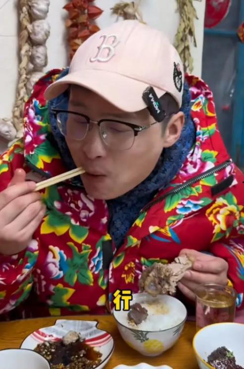 明星网红吃海鲜,明星网红们的美味打卡时刻