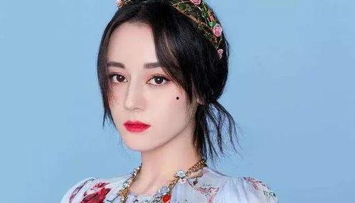 佛牌明星网红,揭秘神秘信仰背后的璀璨魅力