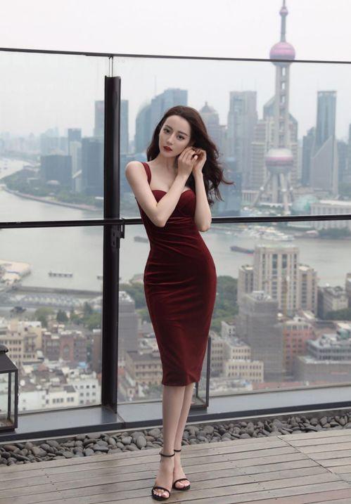 女明星网红身材,女明星们的健身秘诀与时尚穿搭