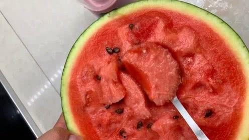 近期热门吃瓜在哪里看,一键掌握最新热点动态