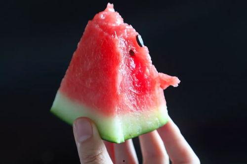 近期热门吃瓜在哪里看,一键掌握最新热点动态