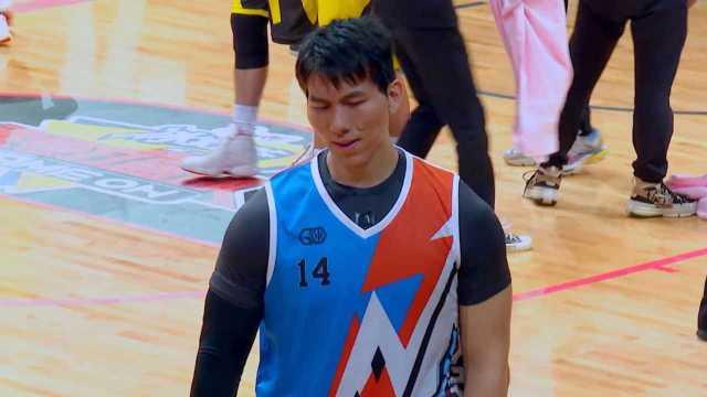 打篮球明星网红,球场风采与网络热度并存的传奇人物