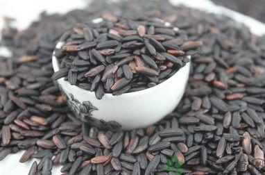 怀孕梦见自己吃黑米瓜,黑米瓜的神秘寓意