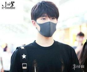 男明星网红口罩,揭秘男明星网红的时尚风采