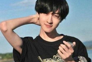 丹东来明星网红,网络影响力崛起记