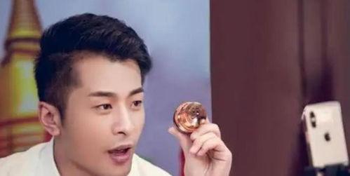 捐钱的明星网红,揭秘捐钱明星网红的爱心行动与公益影响力”